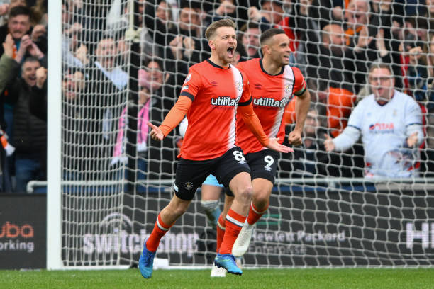 涯中展示了 涯中展示了