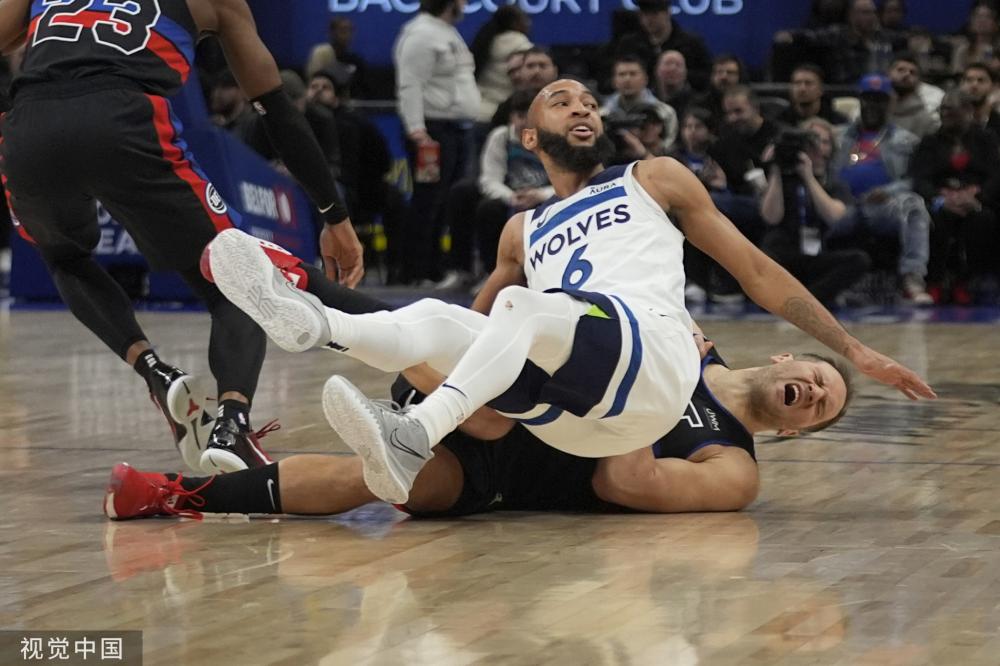 随着变量被 随着变量被